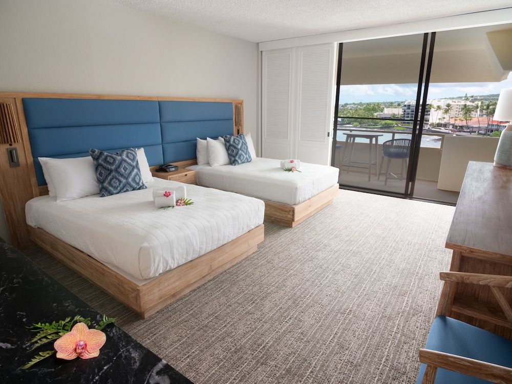 Room, 2 Double Beds, Partial Ocean View