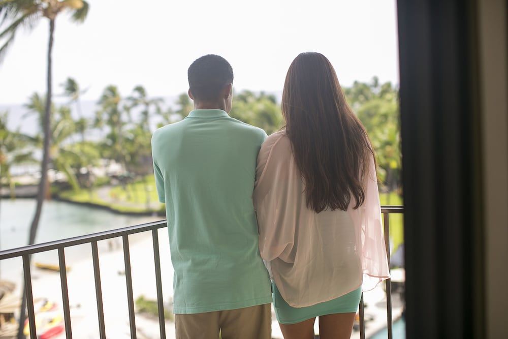 Courtyard by Marriott King Kamehameha's Kona Beach Hotel Room, 2 Queen Beds, Resort View (Balcony) 7