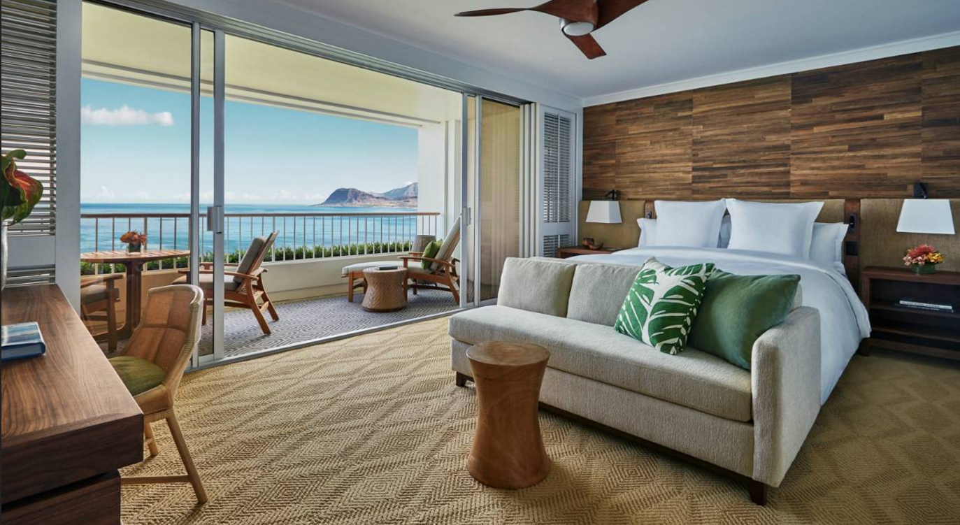Accessible Ocean Front Junior Suite king Bed