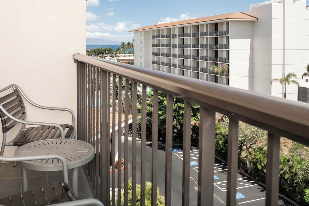 Maui Coast Hotel Hoku Studio King Suite 2