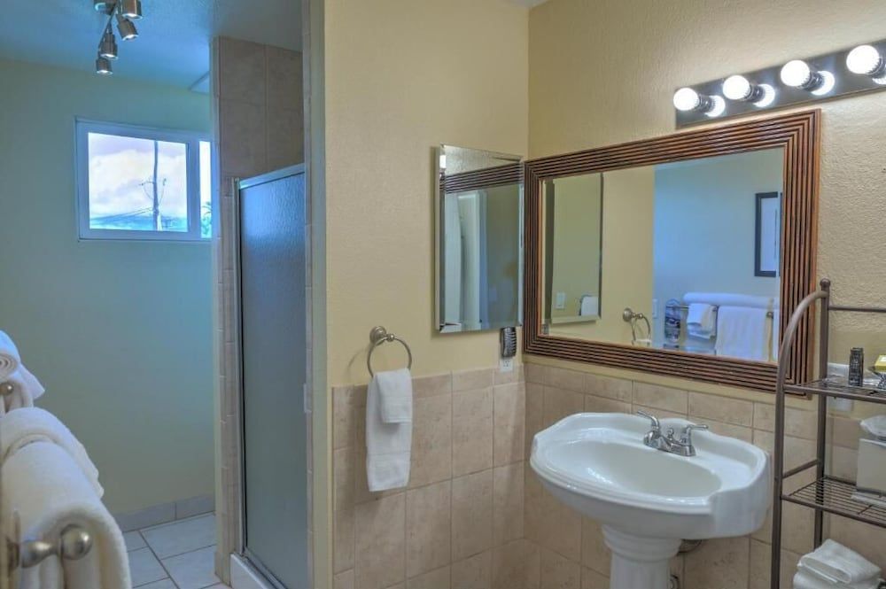 Suite, 3 Bedrooms