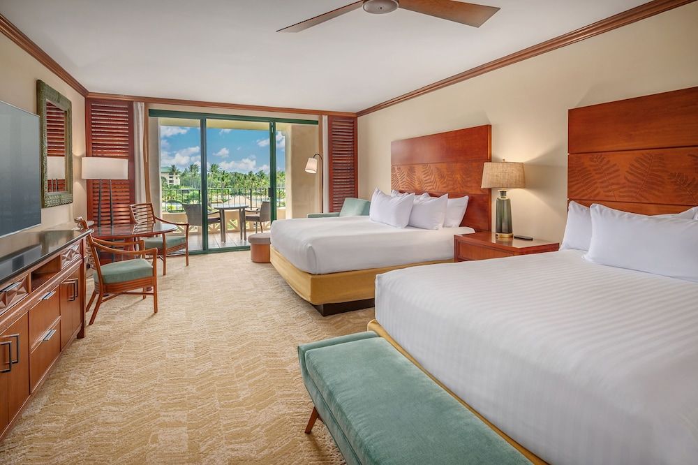 Room, 2 Queen Beds, Accessible, Bathtub