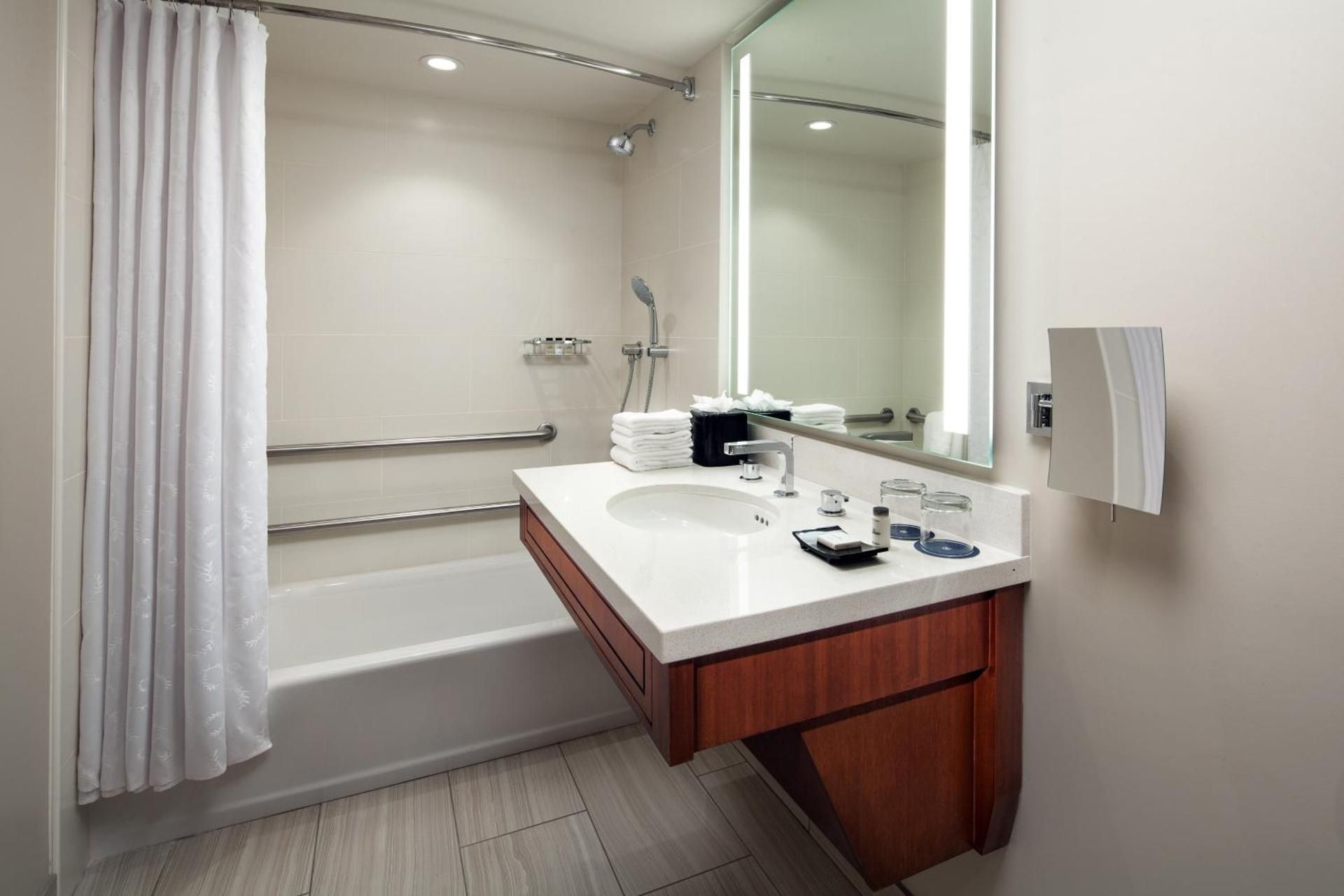 Luxury Oceanfront, Guest room, Oceanfront