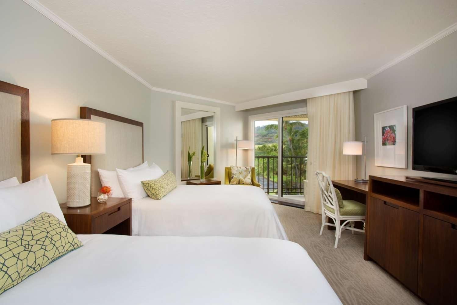 Premium Garden View 2 Double Beds