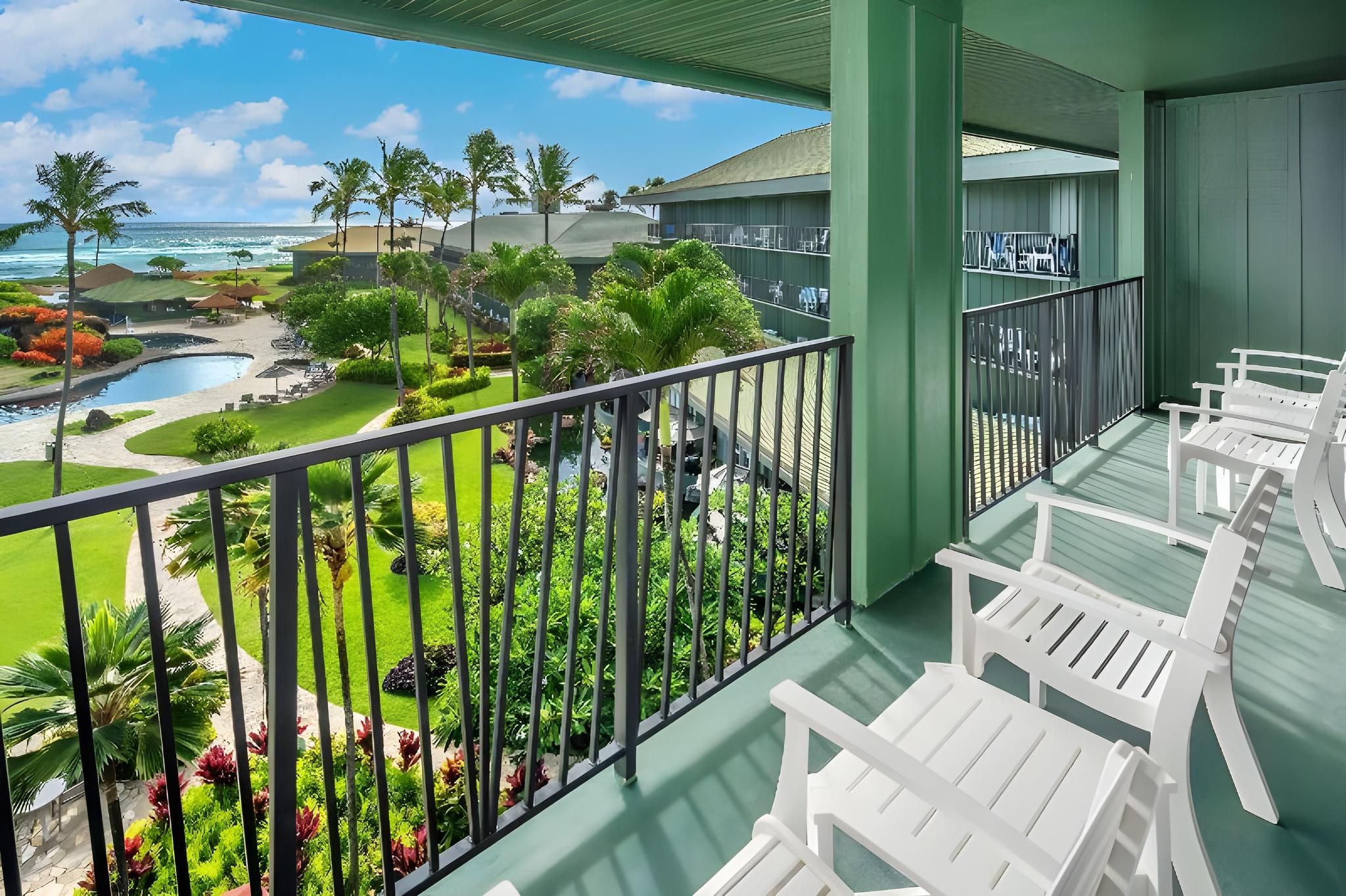 Signature Partial Ocean View Suite 1 King Bed