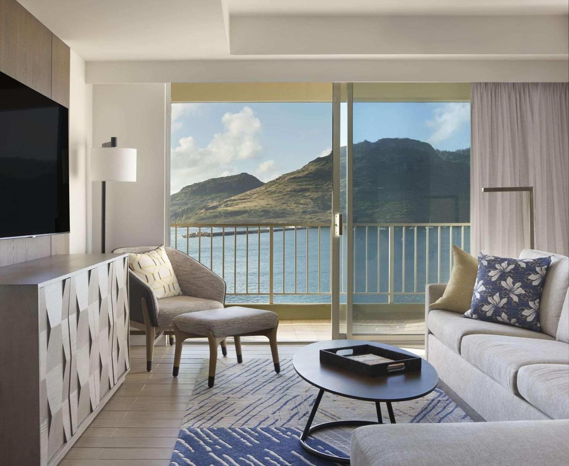 One Bedroom Suite King Oceanfront Vise Presidential