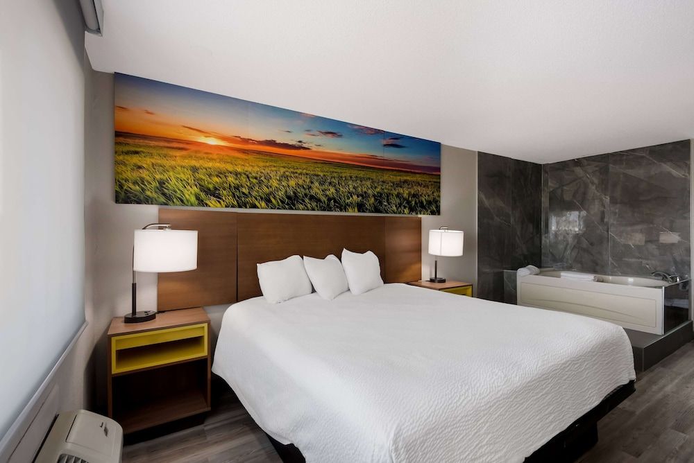 Studio Suite, 1 King Bed, Non Smoking