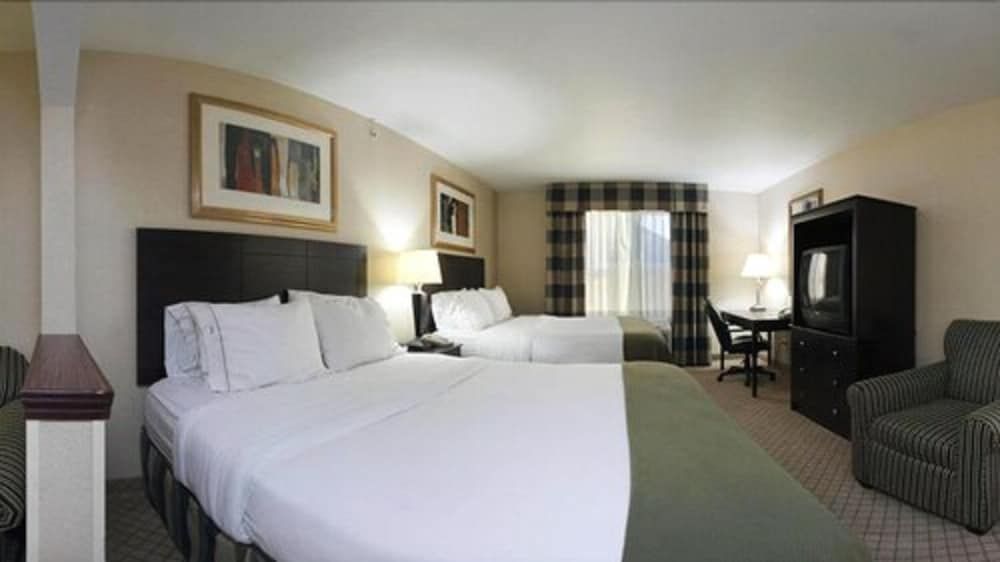 Room, 2 Queen Beds, Non Smoking