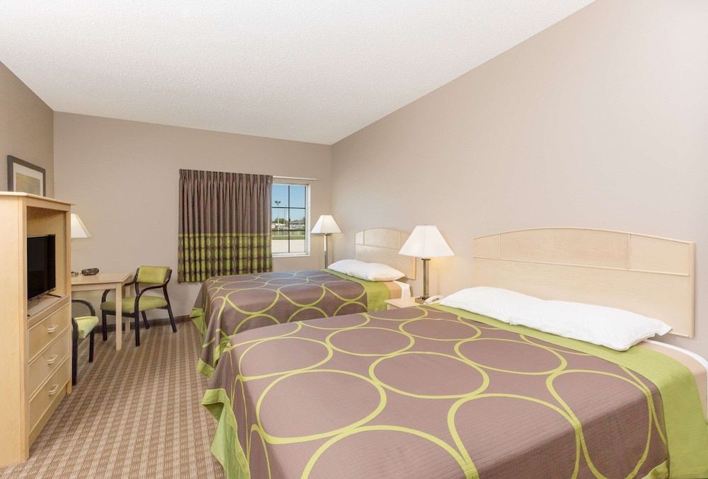 Double Room, 2 Queen Beds, Non Smoking