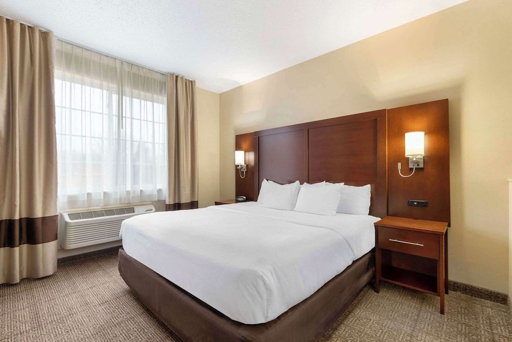 Suite, Accessible, Non Smoking