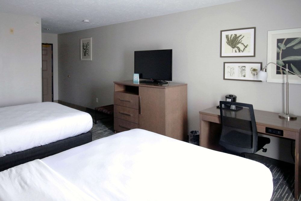 Room, 2 Queen Beds, Accessible, Non Smoking