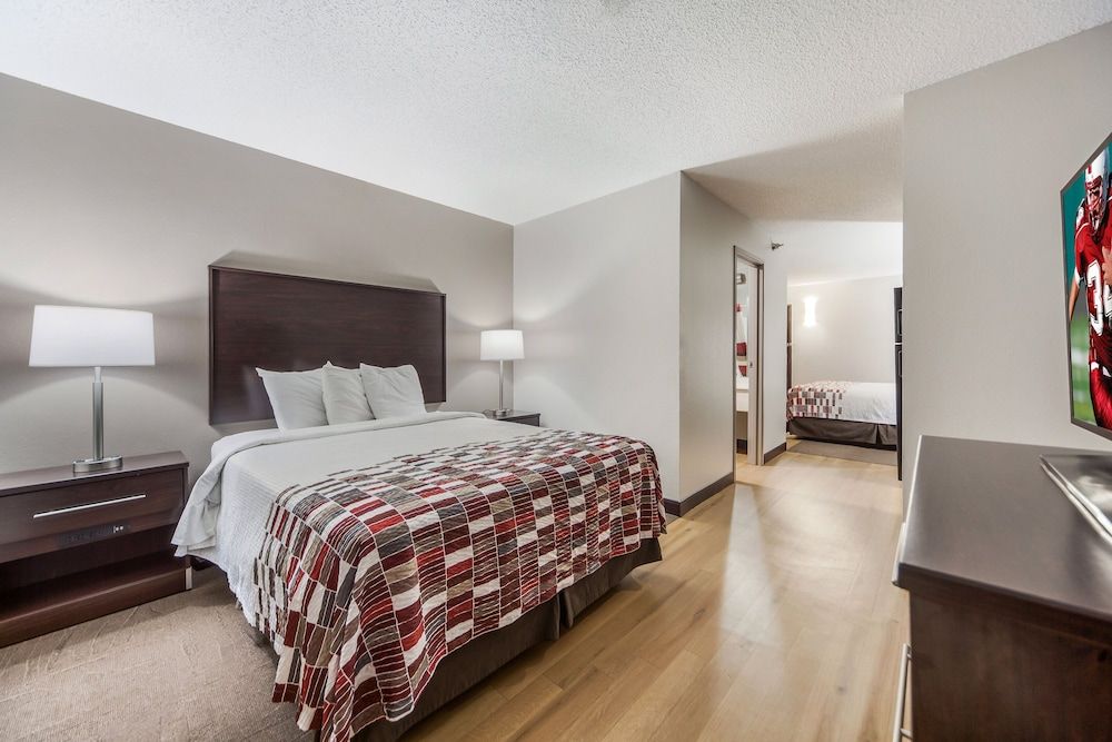 Suite, 2 Queen Beds (Smoke Free)