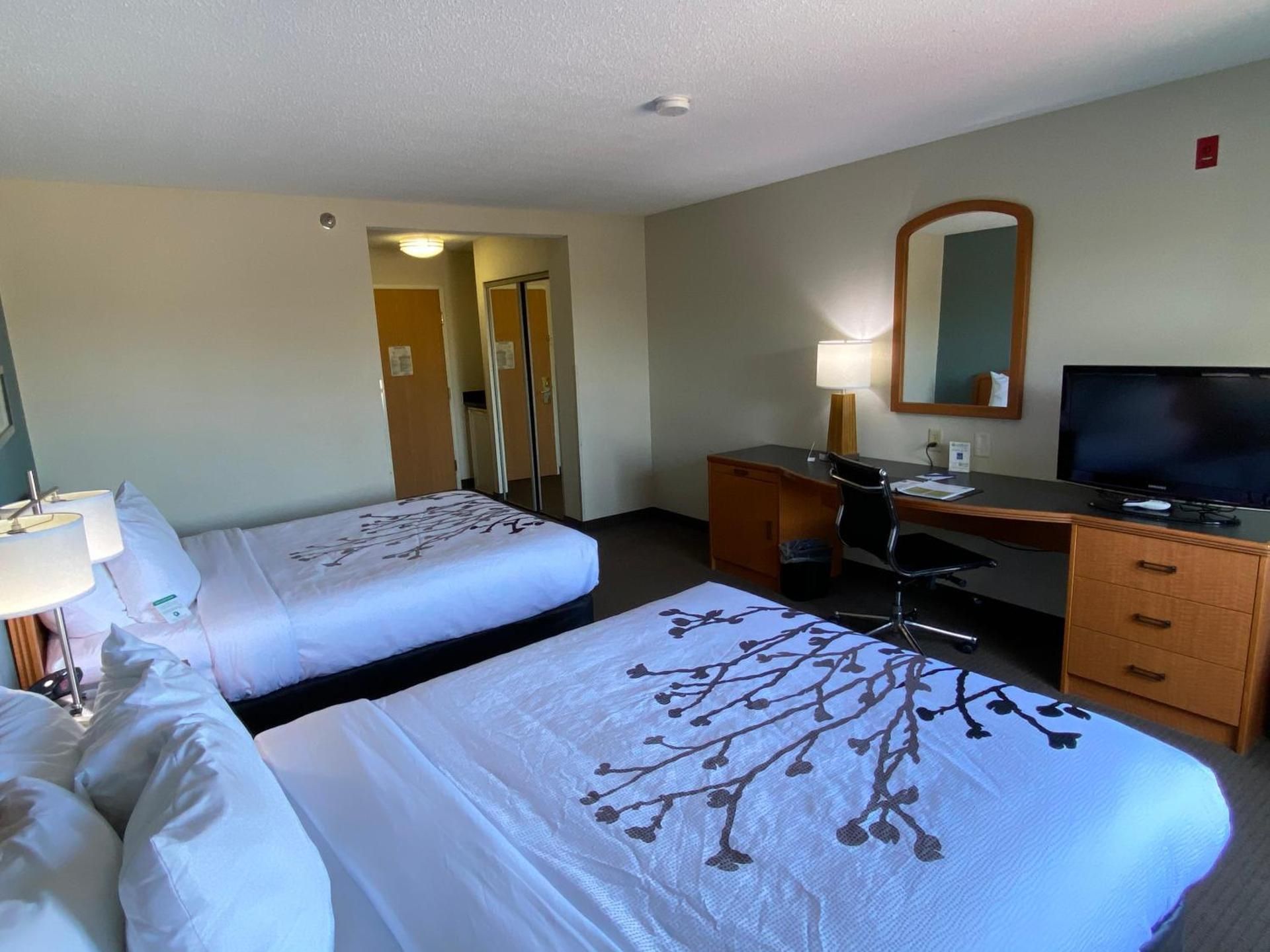 2 Queen Beds, Nonsmoking