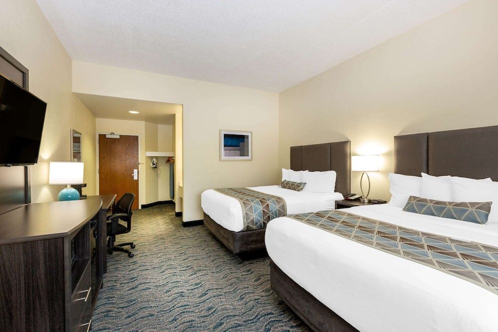 Standard Room, 2 Queen Beds, Non Smoking
