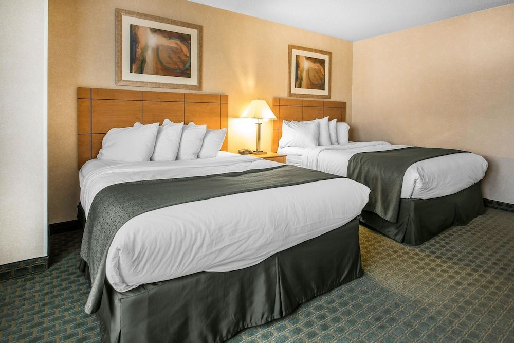 Suite, Multiple Beds, Non Smoking