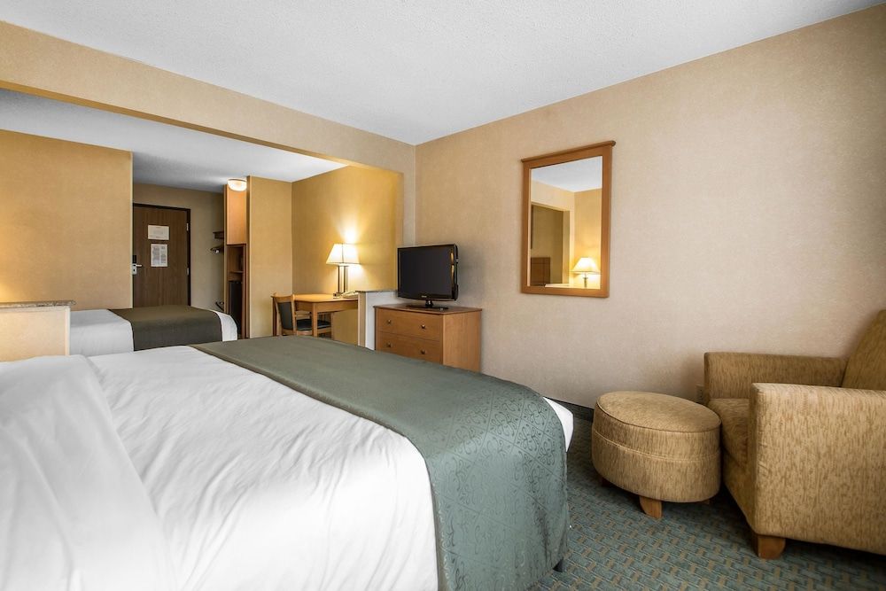 Suite, Multiple Beds, Non Smoking