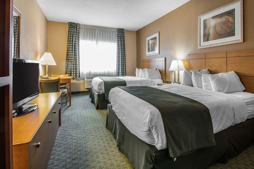 Room, 2 Queen Beds, Accessible, Non Smoking