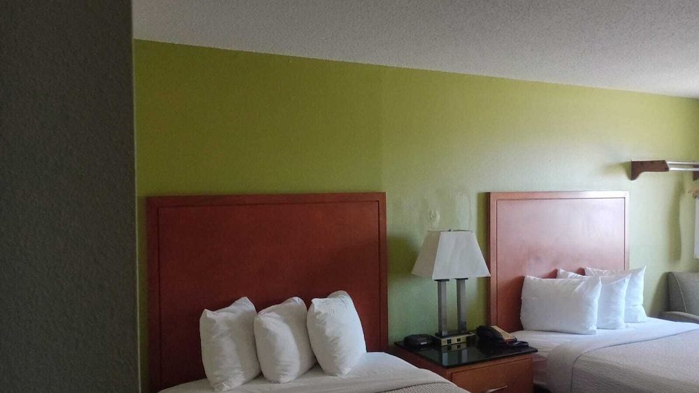 Double Room, 2 Double Beds
