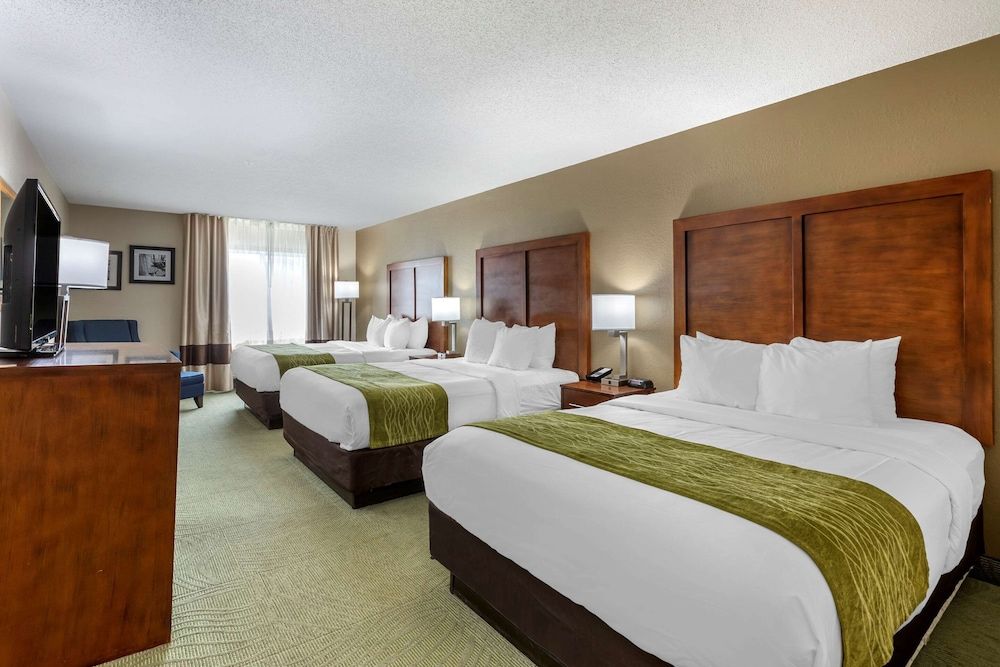 Suite, Multiple Beds, Non Smoking