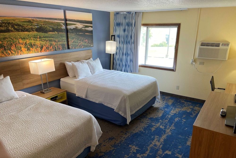 Room, 2 Queen Beds, Non Smoking