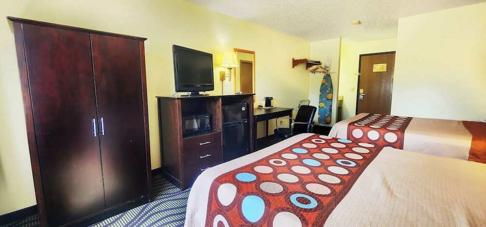 Room, 2 Queen Beds, Non Smoking