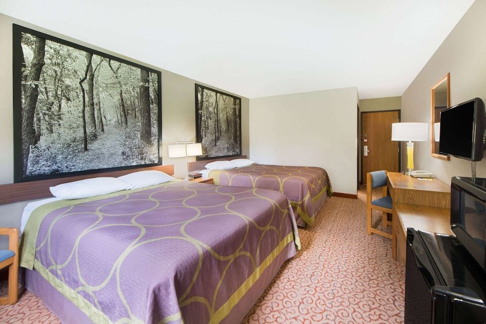 Room, 2 Queen Beds, Non Smoking