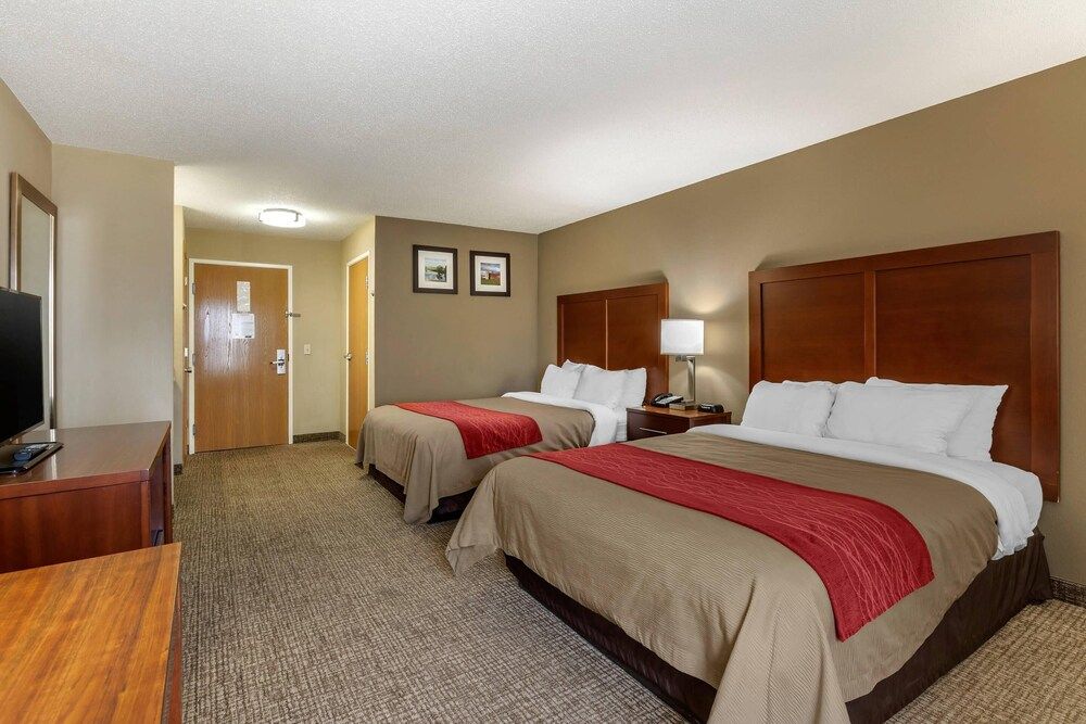 Standard Room, 2 Queen Beds, Non Smoking