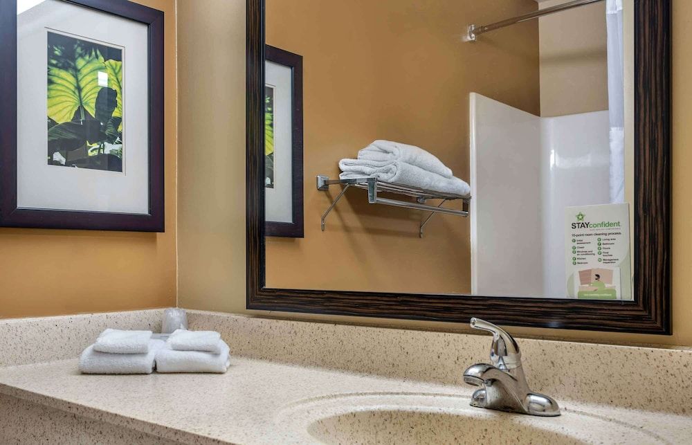 Extended Stay America Select Suites - Des Moines - West Des Moines Deluxe Studio, 1 Queen Bed with Sofa bed, Non Smoking 5