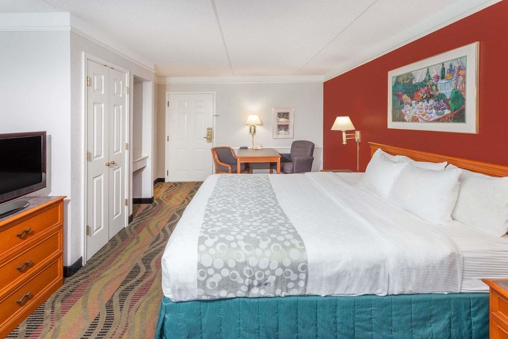Room, 1 King Bed, Accessible, Non Smoking