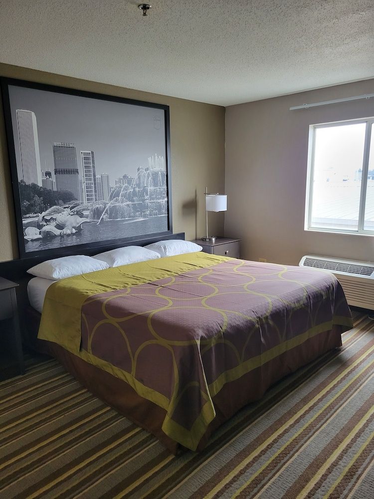 Suite, Multiple Beds, Non Smoking (Two-Bedroom)