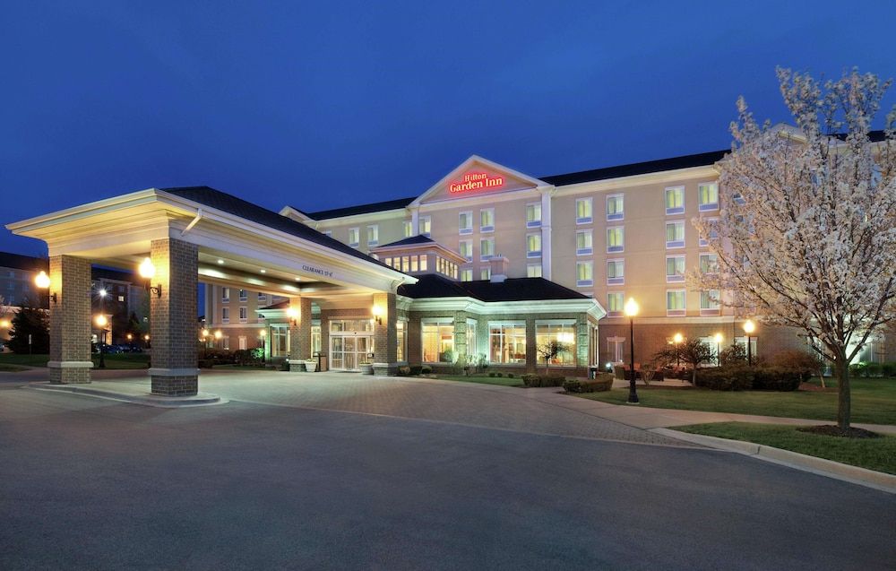 undefined Hilton Garden Inn Chicago/Midway Airport