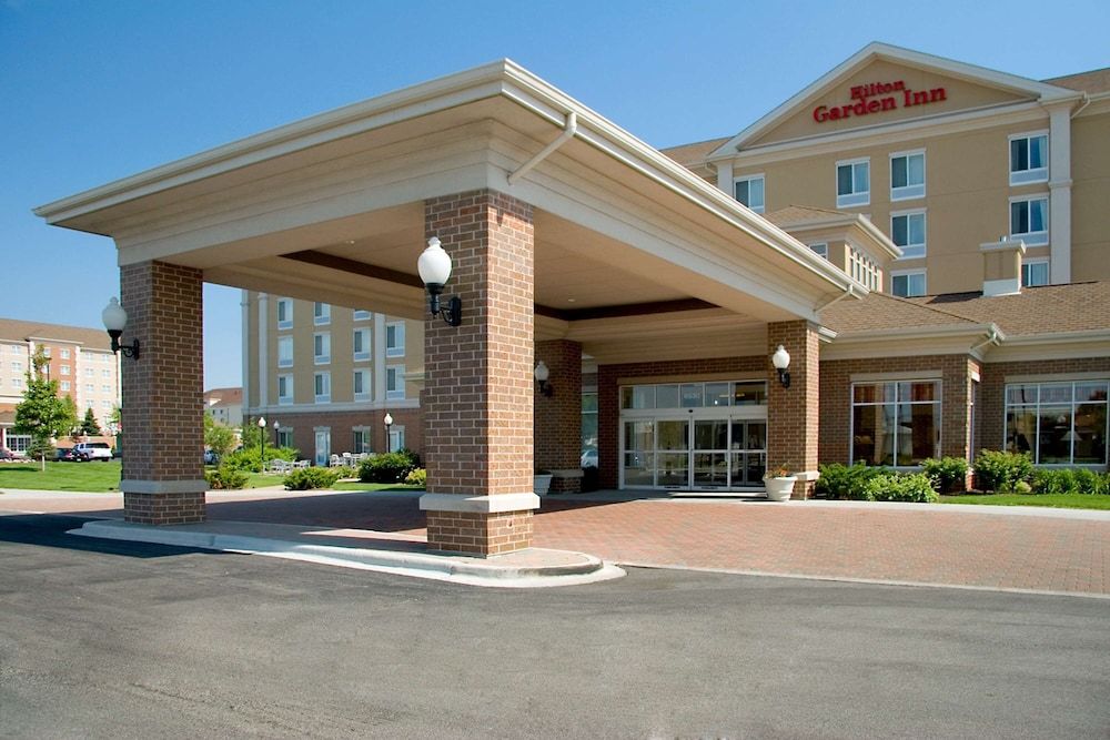 undefined Hilton Garden Inn Chicago/Midway Airport 3