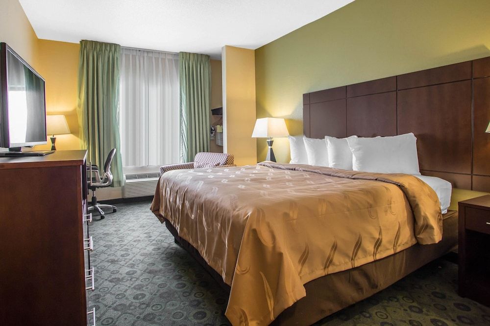 Room, 1 King Bed, Accessible, Non Smoking