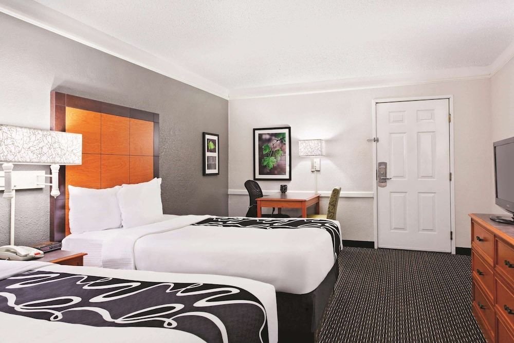 Room, 2 Double Beds, Non Smoking