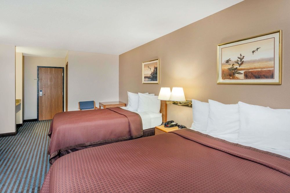 Room, 2 Double Beds, Refrigerator
