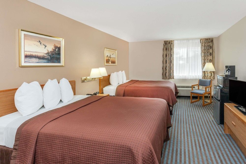 Room, 2 Double Beds, Refrigerator