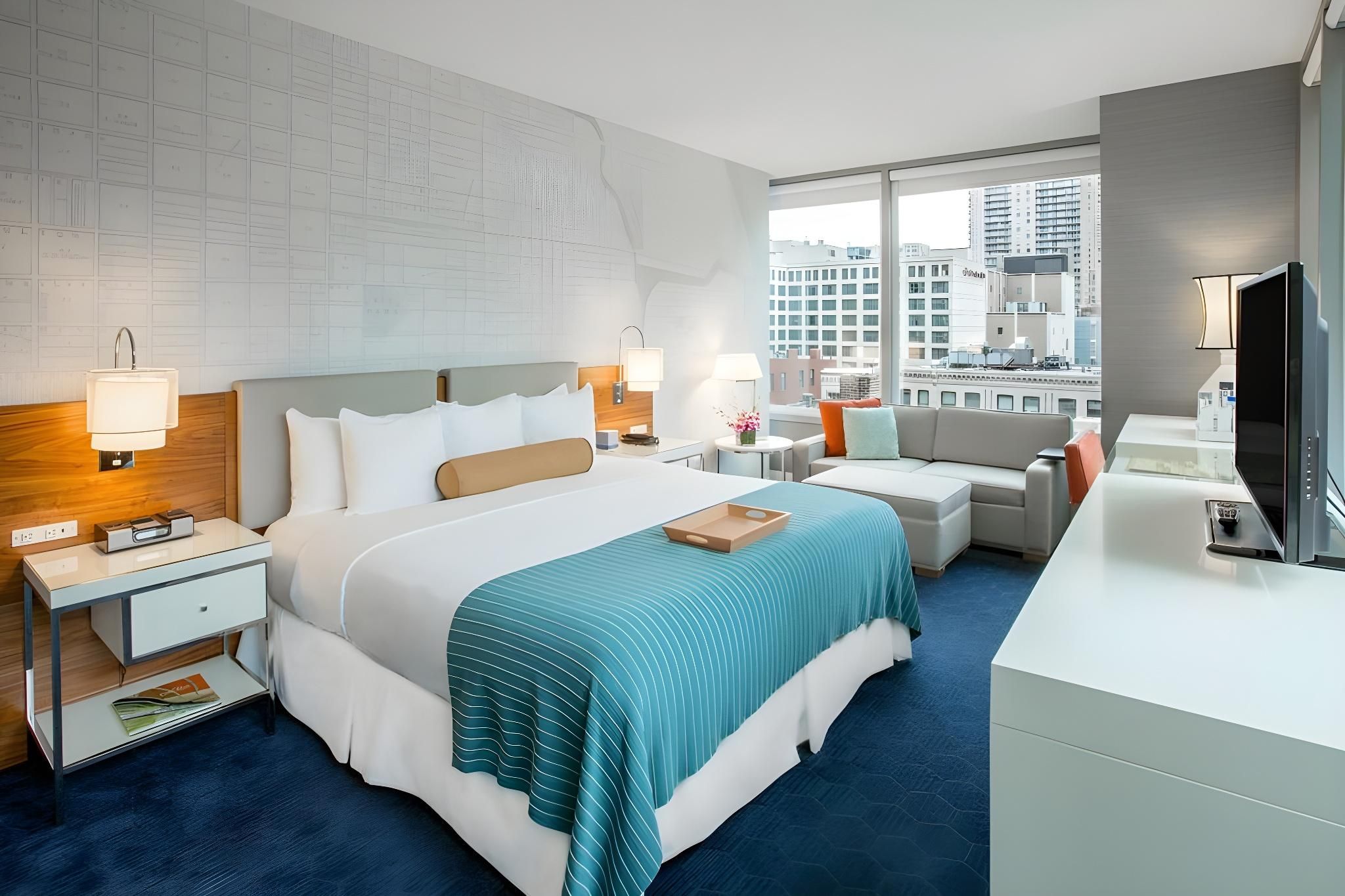 undefined Kinzie Hotel 8