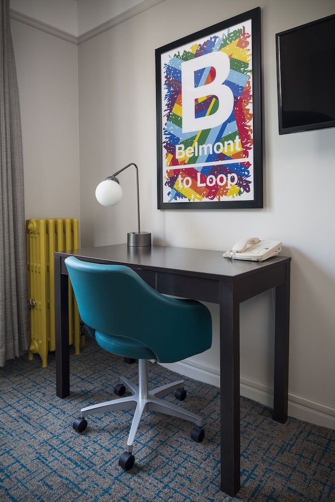 City Suites Hotel Room, 1 Queen Bed 6