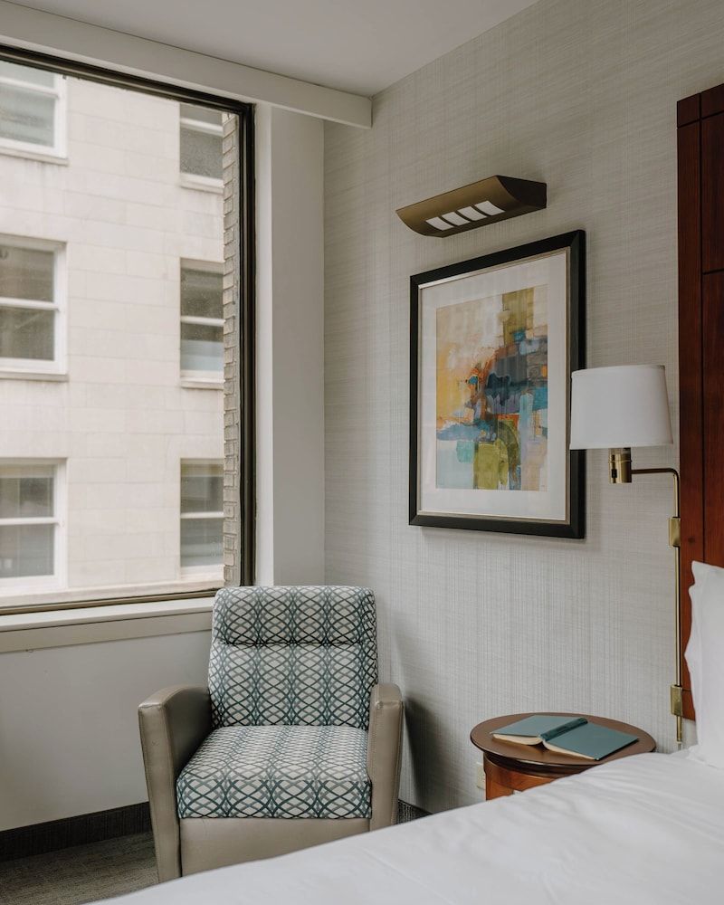 undefined Club Quarters Hotel, Central Loop, Chicago 8