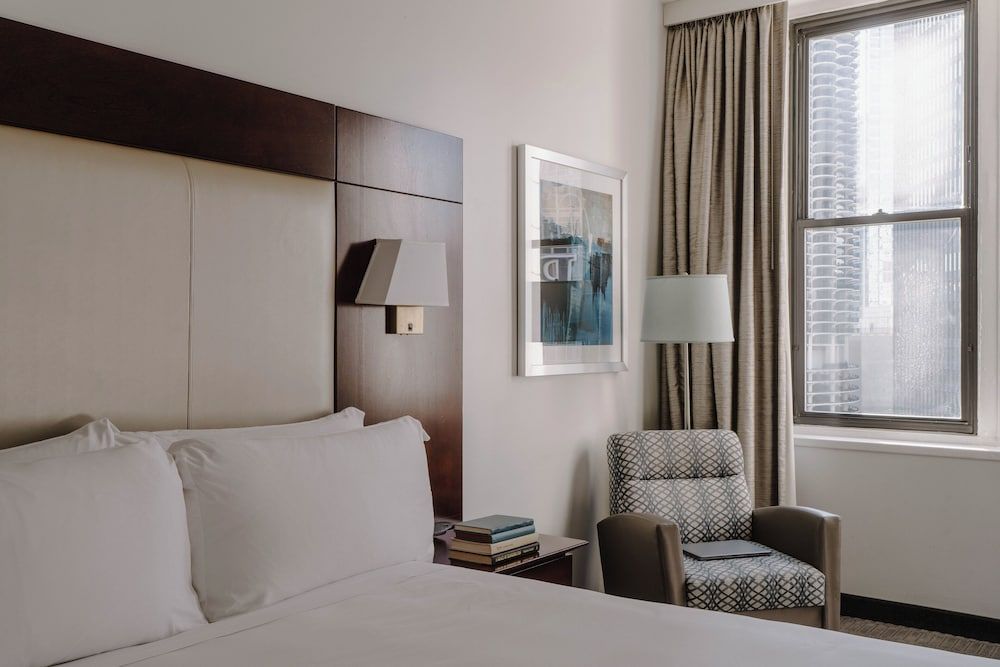 undefined Club Quarters Hotel Wacker at Michigan, Chicago 7