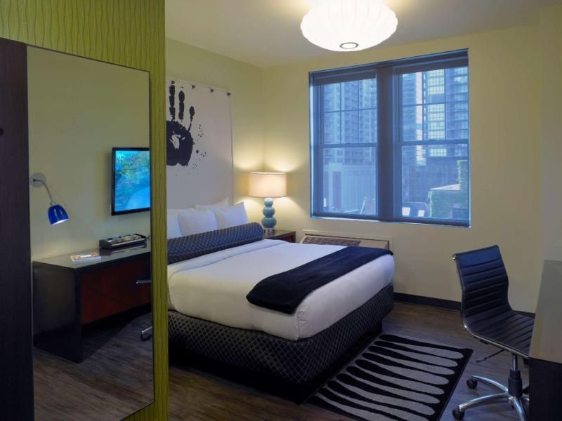 undefined ACME Hotel Chicago, Outset Collection by Hilton 5