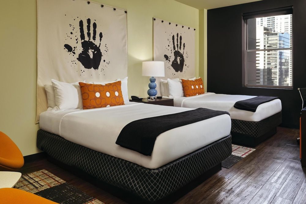 undefined ACME Hotel Chicago, Outset Collection by Hilton 9