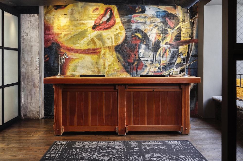 undefined ACME Hotel Chicago, Outset Collection by Hilton 5