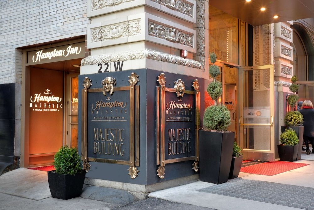 undefined Hampton Inn Majestic Chicago Theatre District