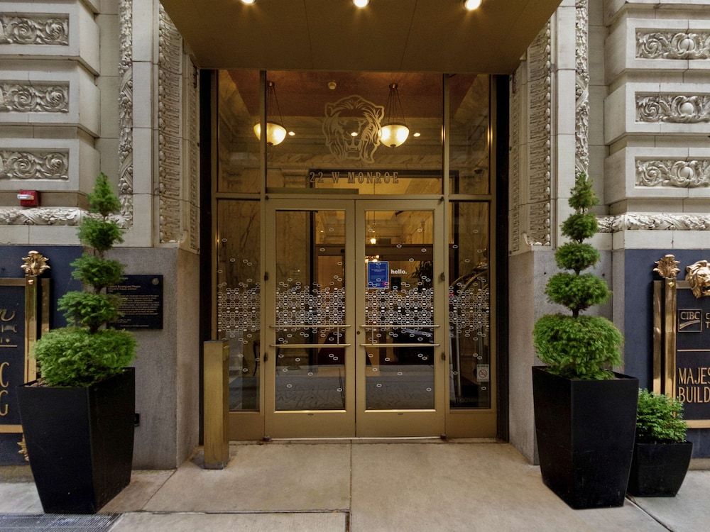 undefined Hampton Inn Majestic Chicago Theatre District 5