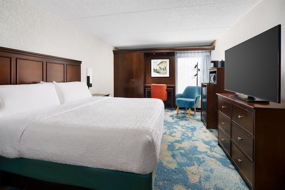 undefined Hampton Inn by Hilton Chicago-Midway Airport 9