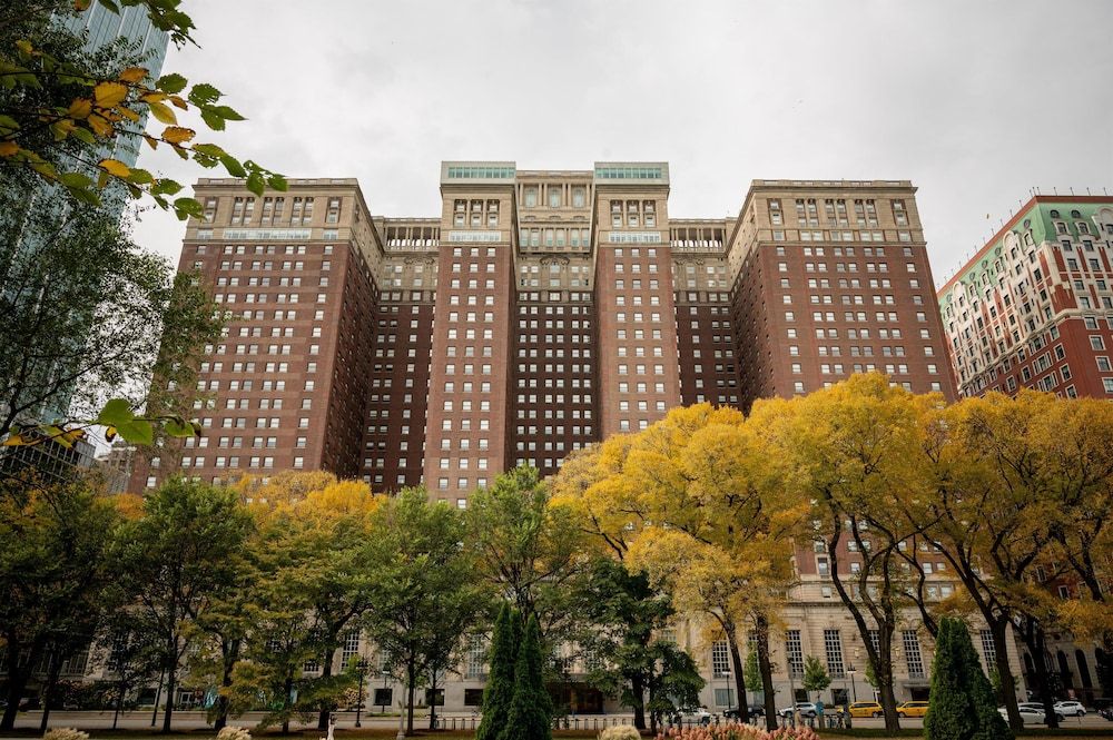 undefined Hilton Chicago 4