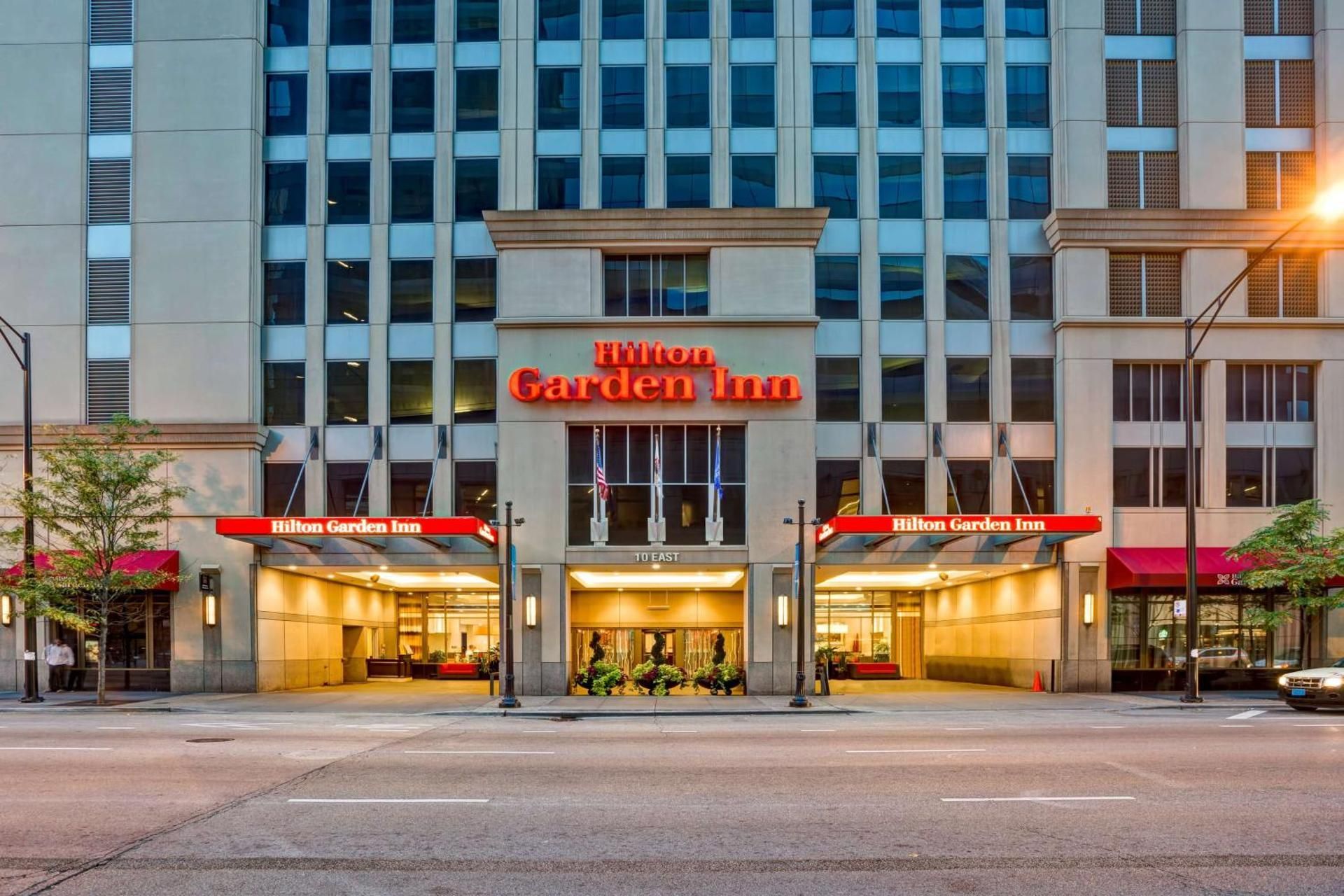 undefined Hilton Garden Inn Chicago Downtown Magnificent Mile 2