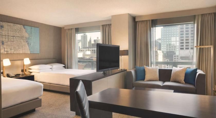 Hilton Chicago/Magnificent Mile Suites 2 Double Beds Studio Suite 5