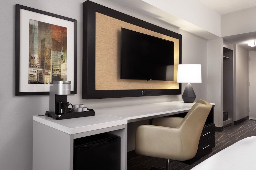 undefined Holiday Inn Chicago Dwtn - The Mart by IHG 9